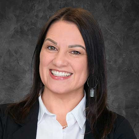 Tavia Williams - Client Service Specialist